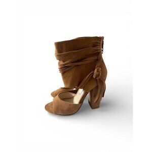 CHINESE LAUNDRY x Kristin Cavalleri Tan Suede Heels Size 5